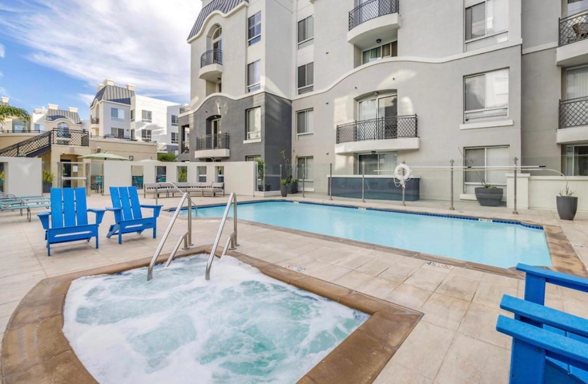 The Nest A Spacious 1 Bedroom Apartment With A Pool View Лос-Анджелес Экстерьер фото